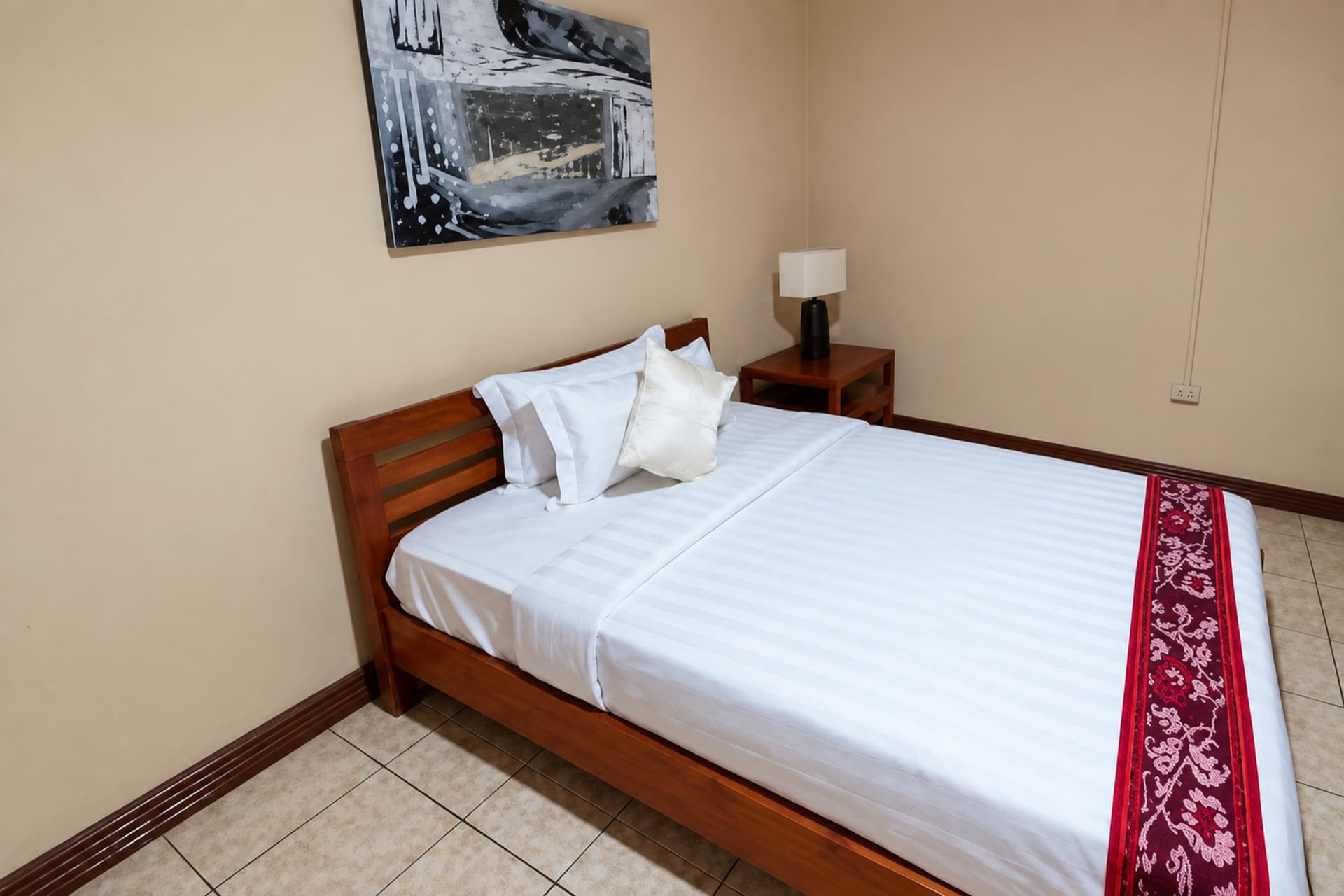Sunset Inn by Pro-Ema: Economy Double Room, photo 1 of 1