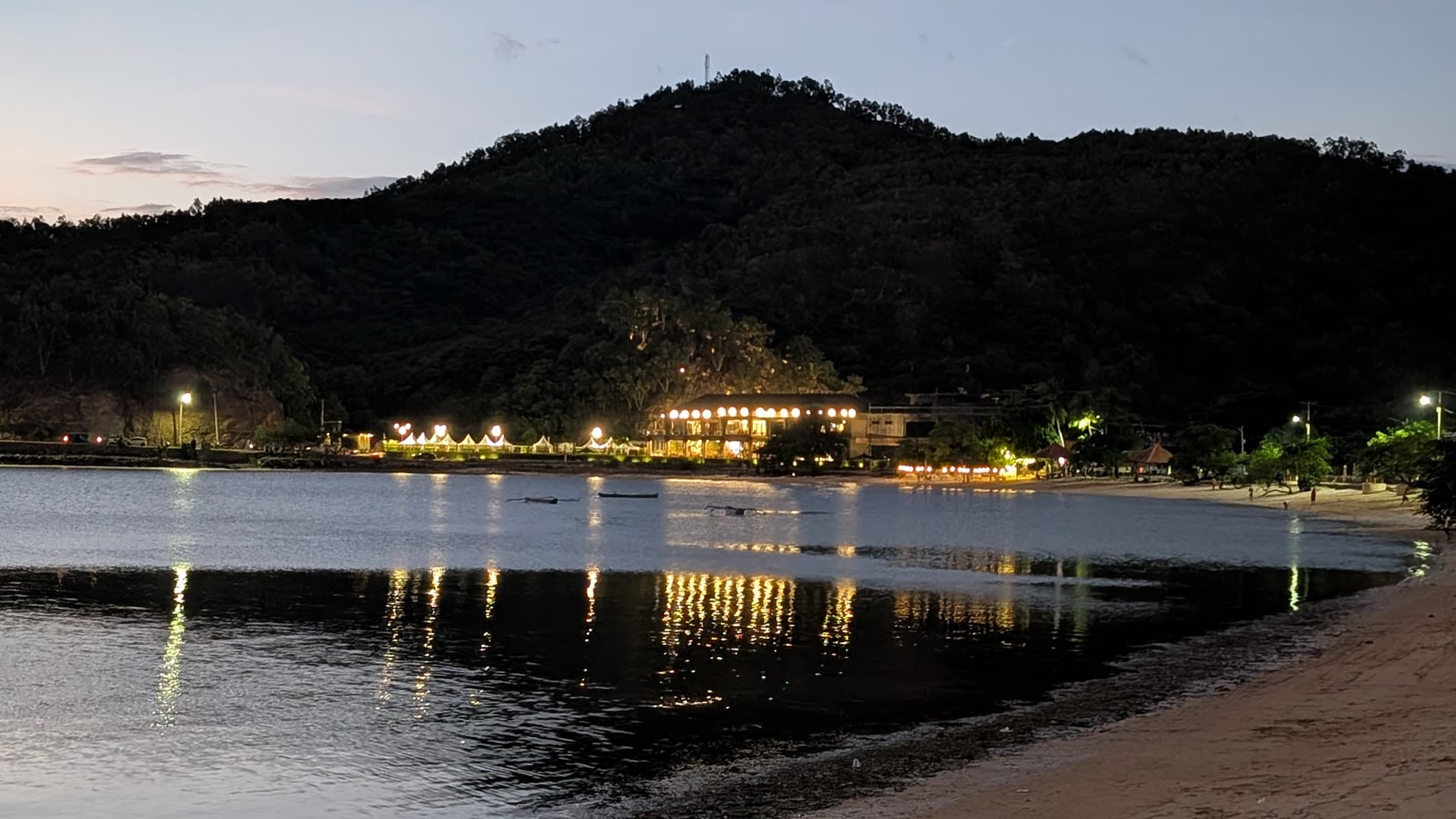 Beachside Hotel & Cafe Dili, Hotel in Dili — photo 7 of 10