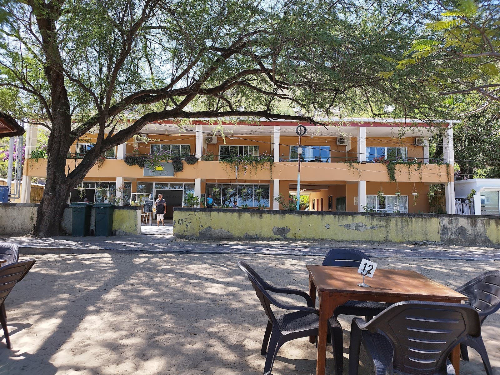 Beachside Hotel & Cafe Dili, Hotel in Dili — photo 4 of 10