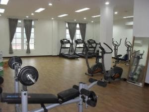 Hotel The Ramelau gym with treadmills, cross-trainer and weight bench
