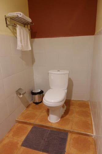 Sunset Inn by Pro-Ema — Single Room, photo 1 of 2
