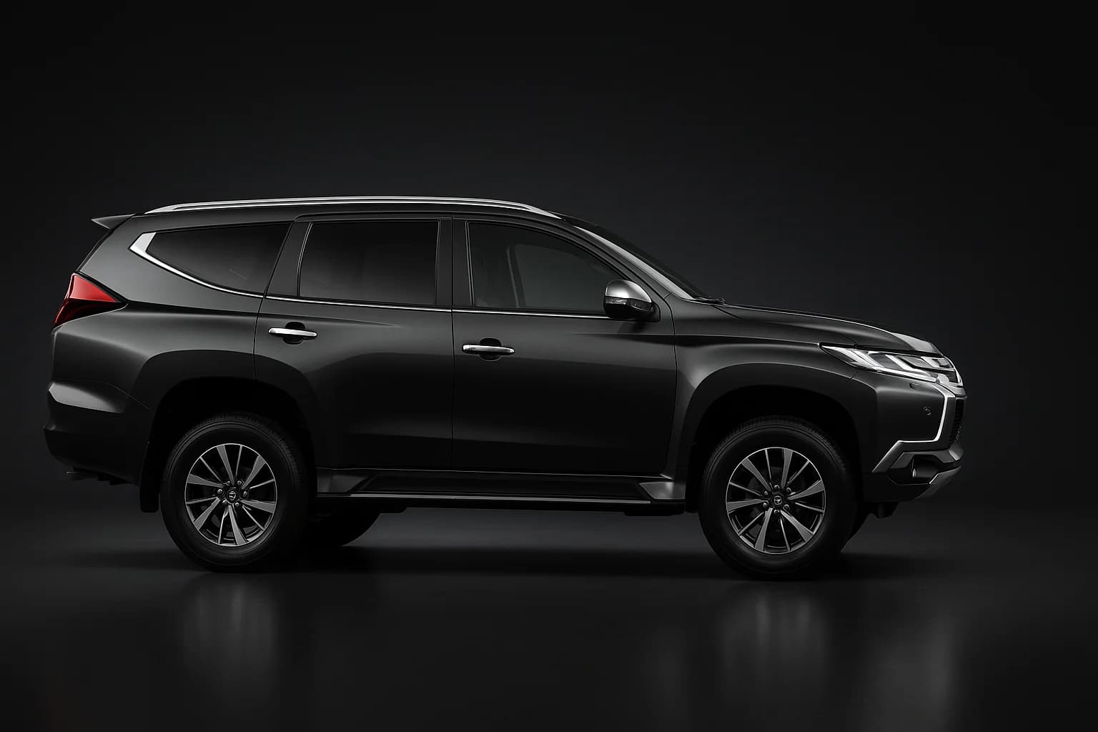 Full Size 4WD — photo 2 of 3