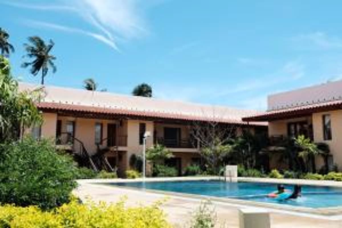 Arbiru Beach Resort (1/8)
